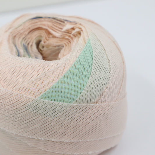 うっすら桜色ろ青い花(Y02406005)