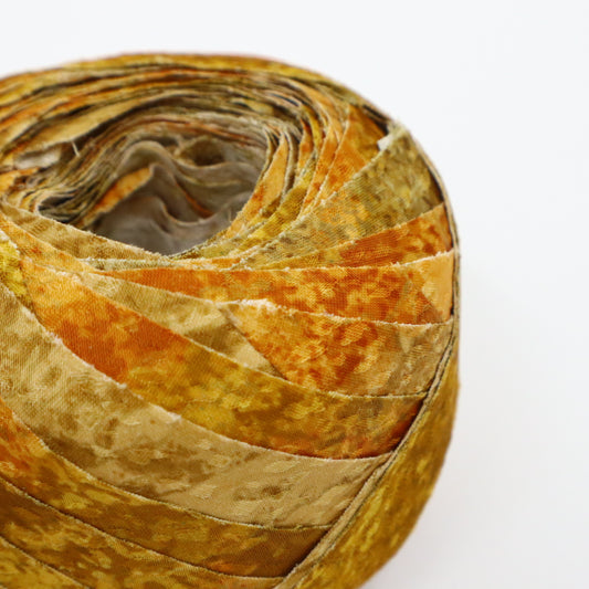 光沢のある黄~黄土色~茶色のグラデーション・化繊(Y02409001)