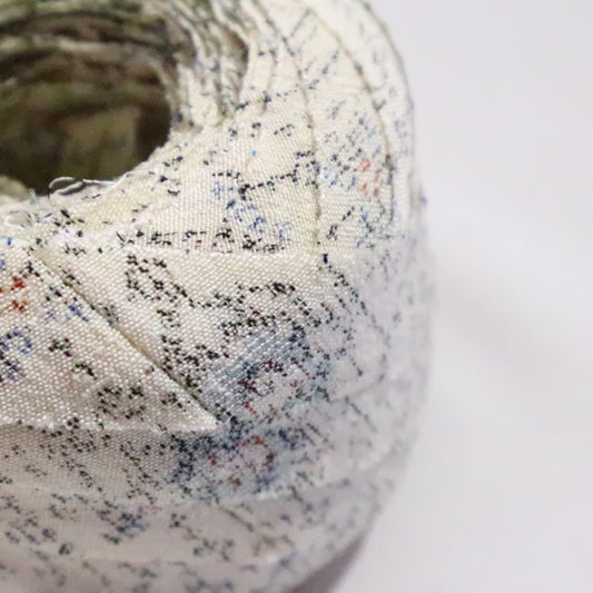 生成りに水色と黒の幾何学柄・紬(Y02310022)