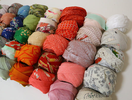 kimonoyarnお年玉BOXランダム(10m10種)(ロゴ入り組紐ディスク付きキットプレゼント)34%OFF