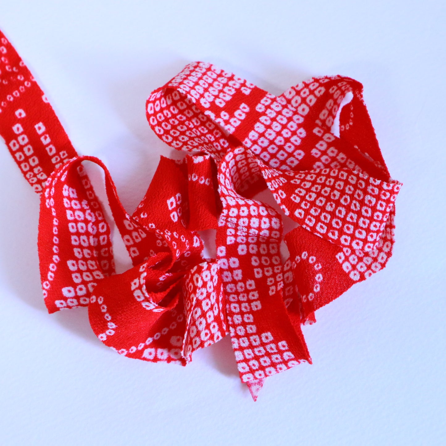 赤の絞り柄・こども着物(Y02507001②)