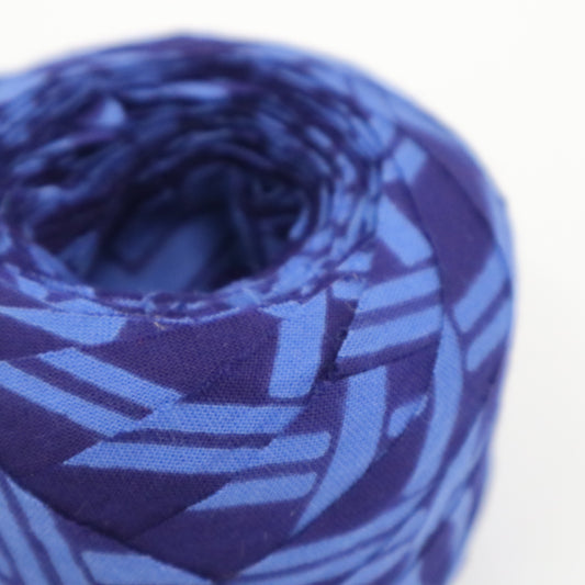 濃紺に紺色の幾何学柄・浴衣(Y02401037)