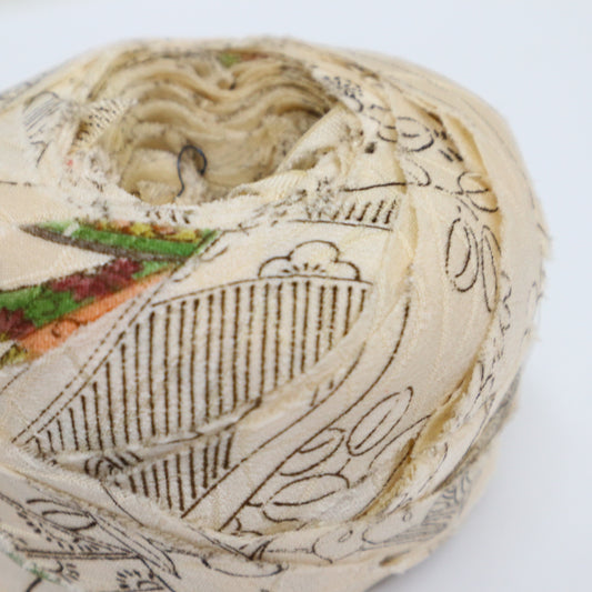 生成り屋敷に花模様(Y02206015)