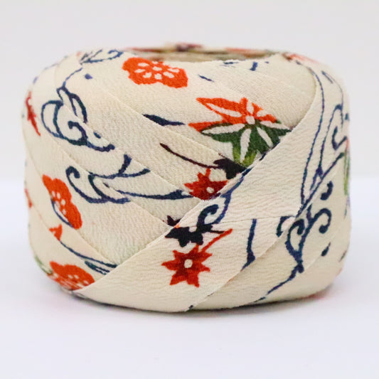 キナリに藍色・朱・緑の流水と紅葉の型染・縮緬(Y02403021)