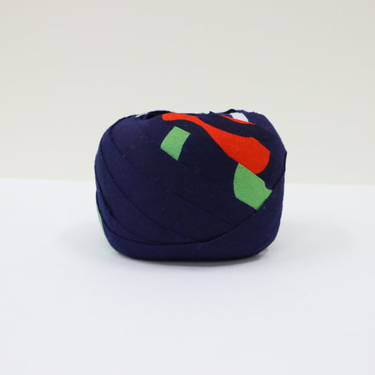 濃紺にところどころオレンジ・緑・白の柄・浴衣(Y02401019)