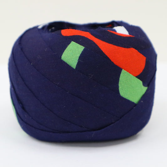 濃紺にところどころオレンジ・緑・白の柄・浴衣(Y02401019)