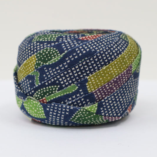 紺色に緑赤・紫などのカラフルな花柄・交織(Y02312043)