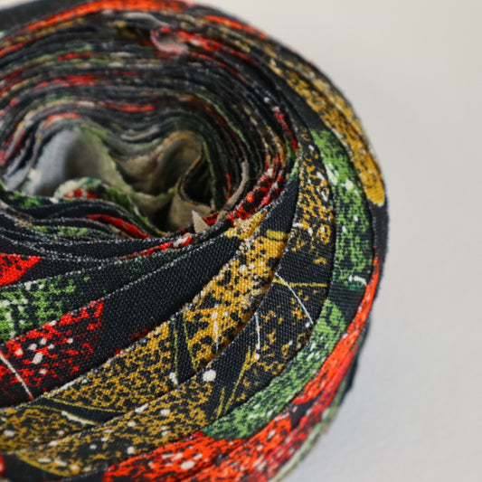 黒地に赤黄緑の花柄・モスリン(Y02507003)