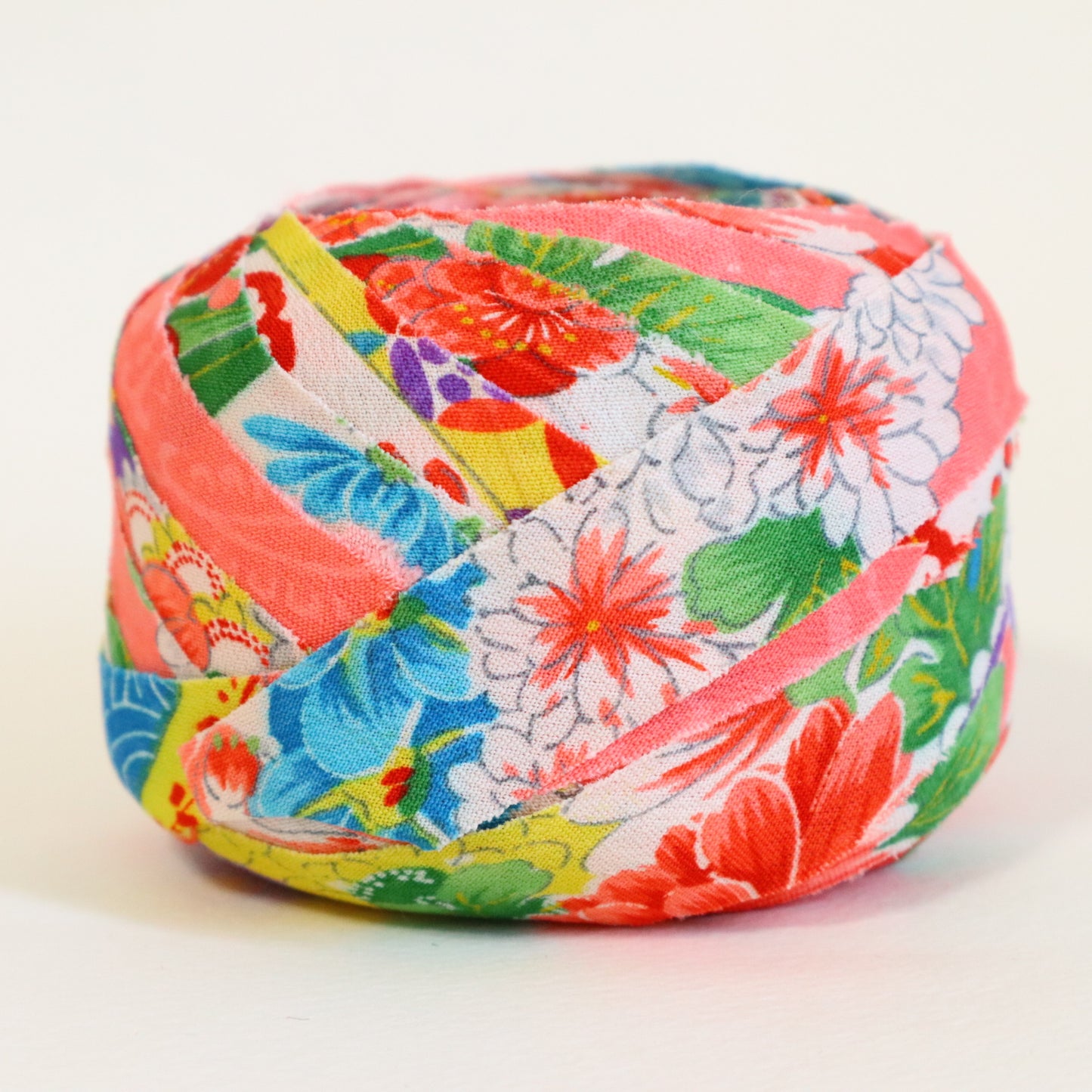 桃色にカラフルな花柄・こども着物(Y02507005)