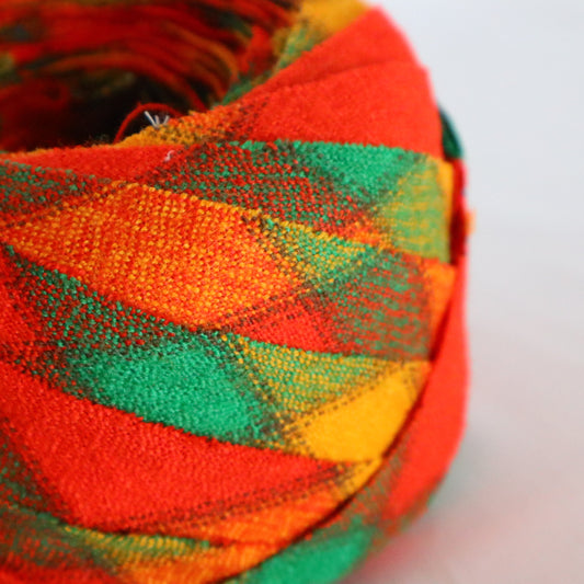 赤・緑・オレンジの変わり格子柄、ウール(Y02404013)