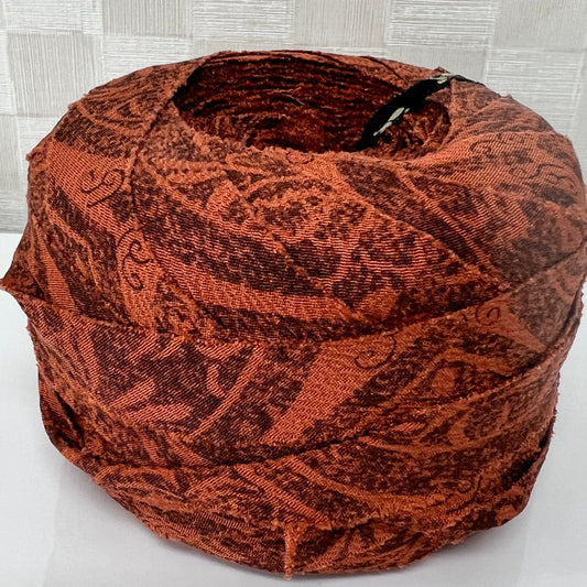 黄丹色に茶の更紗風柄・縮緬(Y00010147)