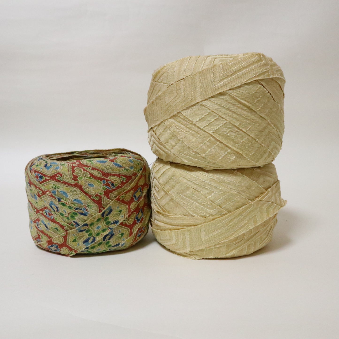 kimonoyarnお年玉BOX⑧（50m×3玉）（ロゴ入り組紐ディスク付きキットプレゼント）46％OFF