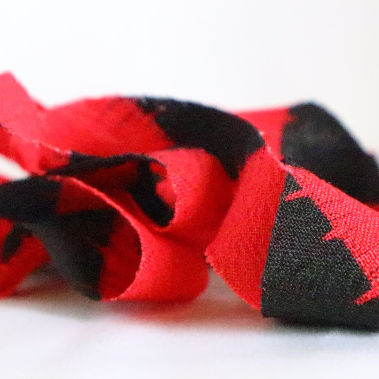 紅色と黒の格子柄・ウール（Y02311018）