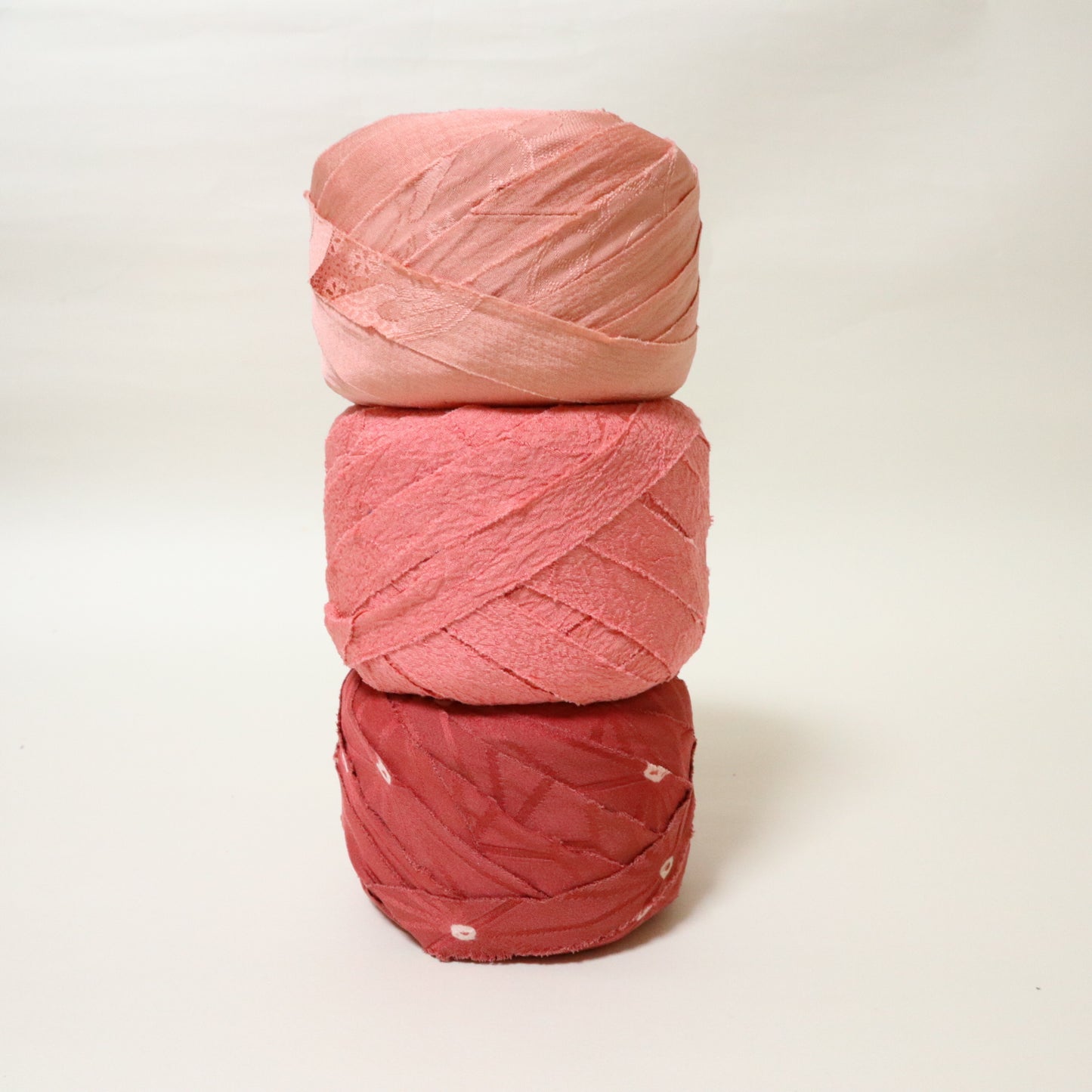 kimonoyarnお年玉BOX②（50m×3玉）（ロゴ入り組紐ディスク付きキットプレゼント）46％OFF