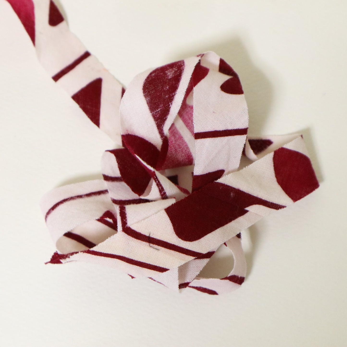 浴衣　白　ワインレッド(Y02511002）