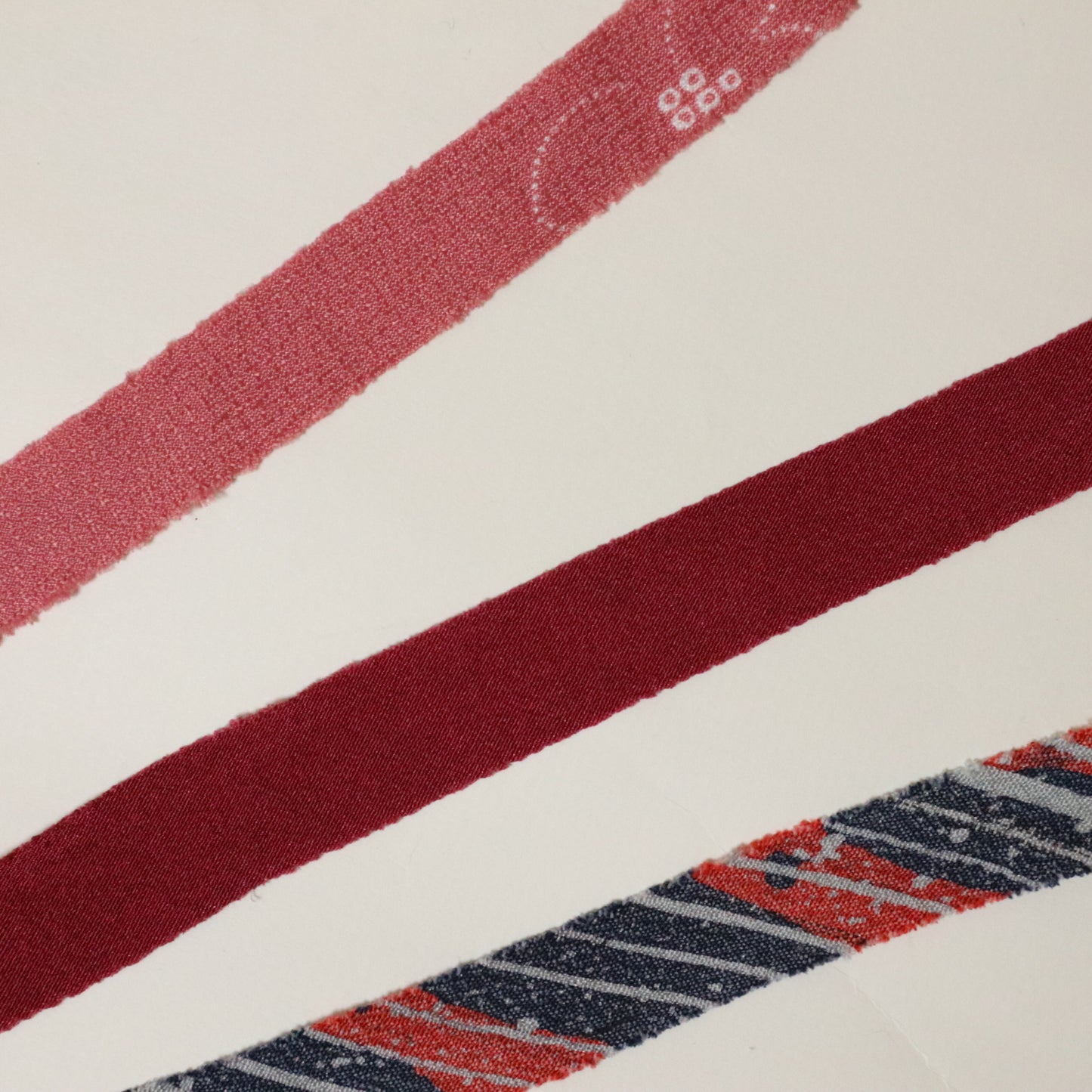 kimonoyarnお年玉BOX①（50m×3玉）（ロゴ入り組紐ディスク付きキットプレゼント）46％OFF