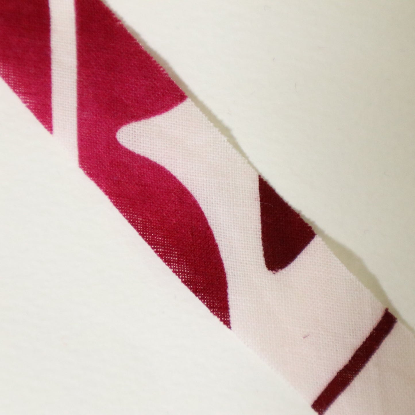 浴衣　白　ワインレッド(Y02511002）